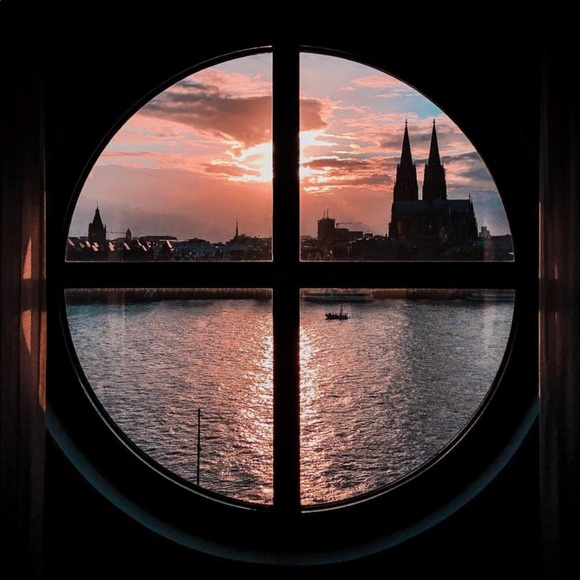 Meet your Posher, Daniel - Picture 1 of 1